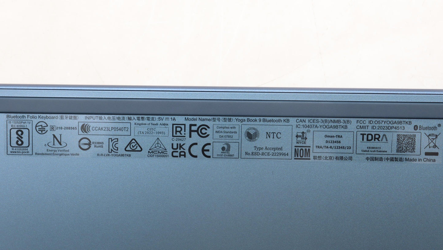 Lenovo Cover Keyboard L82Yq Assy Jpn - 5CB1L72127