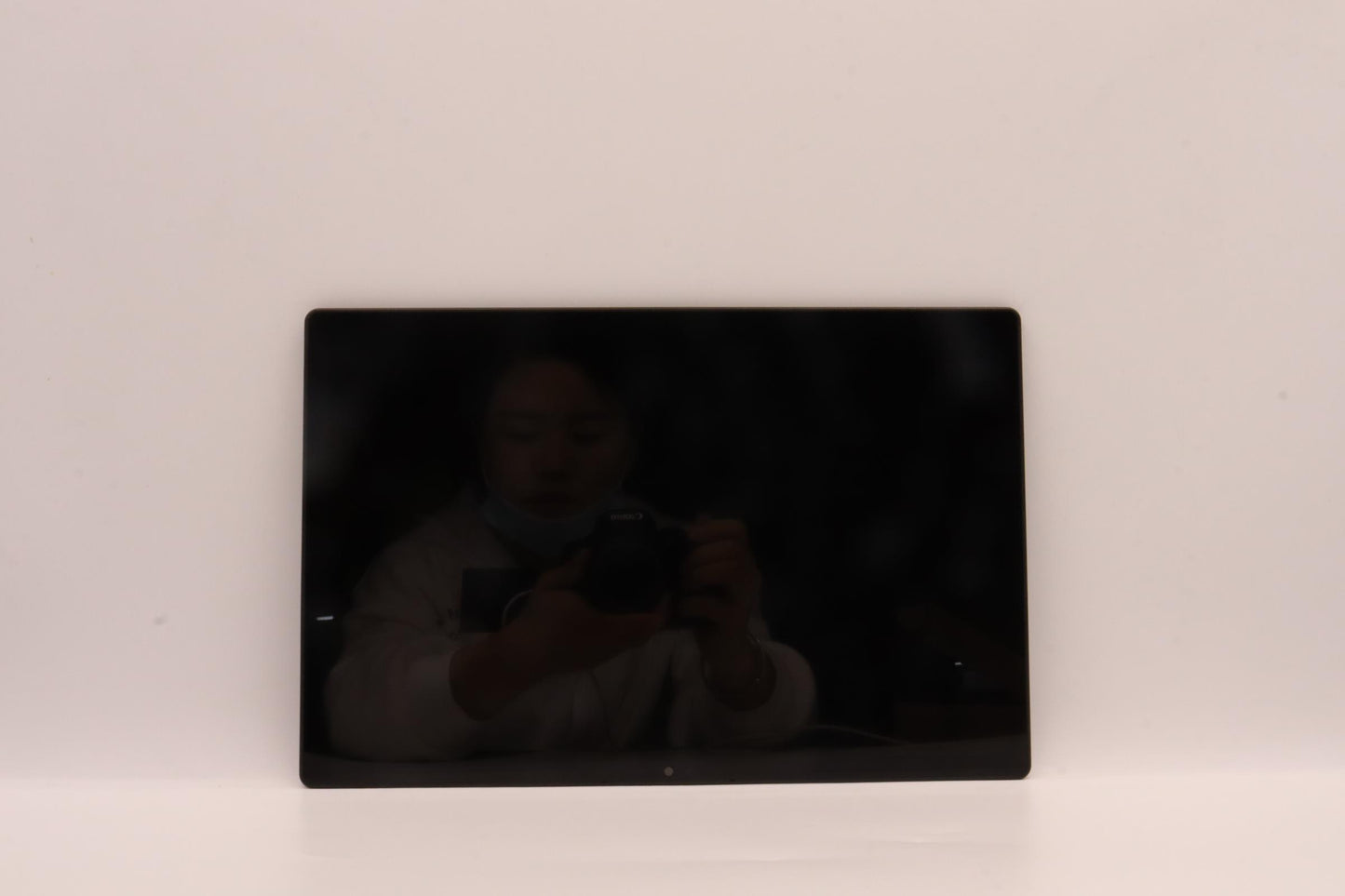 Lenovo 12.3" WQXGA Touch Display, Glare, IPS, 500 nits, 100% DCI-P3 - 5D10S39846