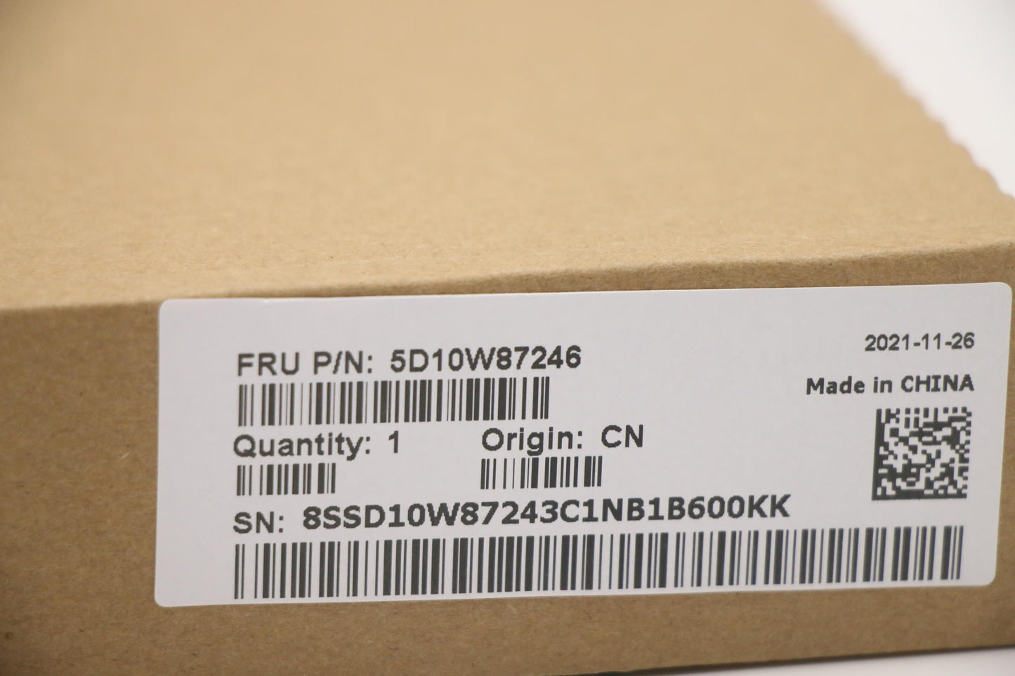 Lenovo 14" FHD Display, Non-Touch, Anti-Glare, IPS, 300 nits, 45% NTSC - 5D10W87246