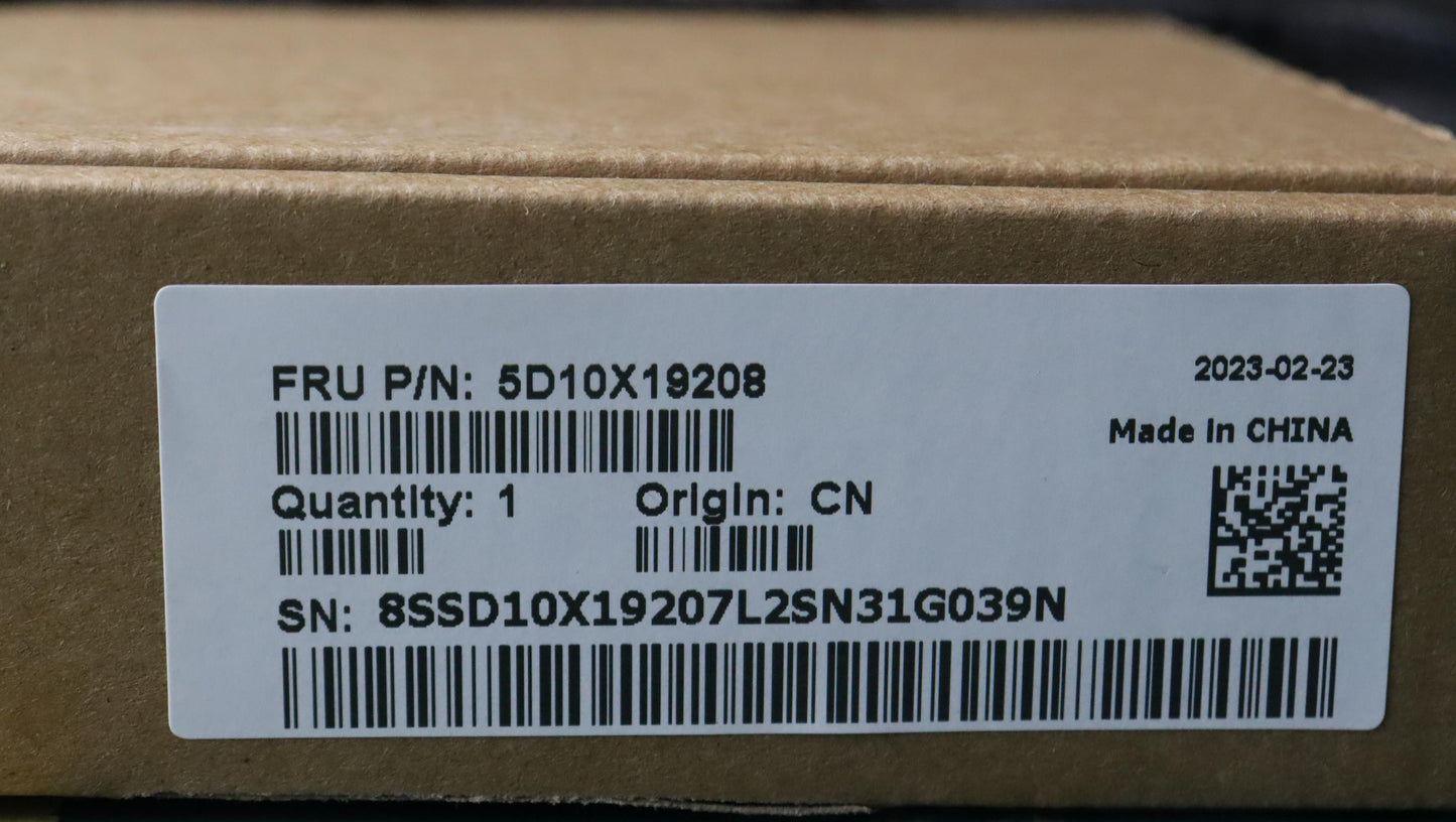 Lenovo 14" FHD Display, Non-Touch, Anti-Glare, IPS, 250 nits, 45% NTSC - 5D10X19208