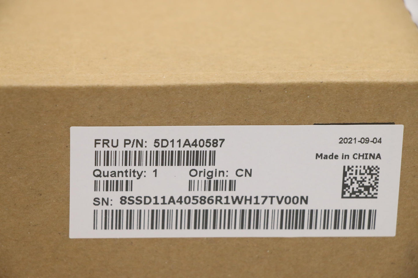 Lenovo Display, 16", WQXGA, Non-Touch, Anti-Glare, IPS, 500 nits, 100% sRGB - 5D11A40587