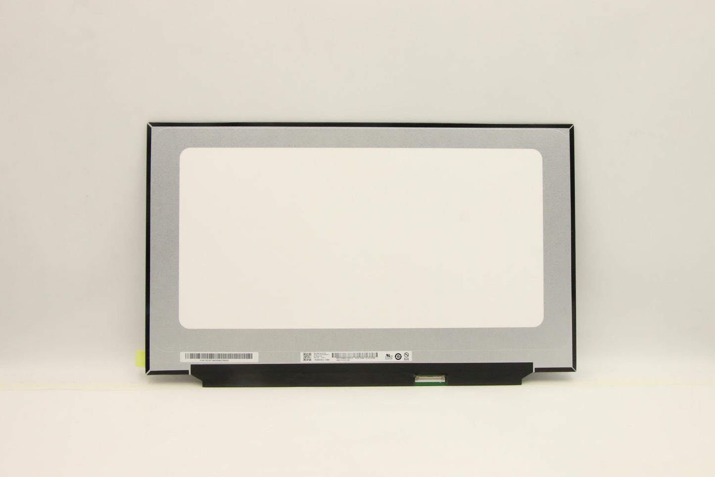 Lenovo DISPLAY, 17", UHD, Non-Touch, Anti-Glare, IPS, 300nit, 72% NTSC - 5D11B79054