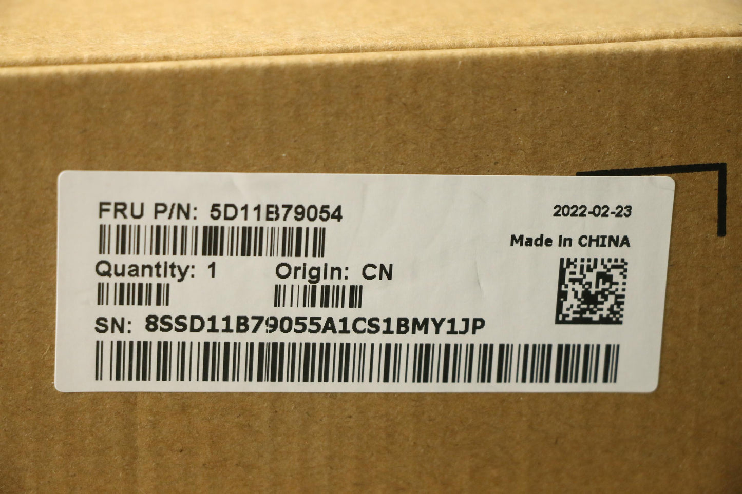 Lenovo DISPLAY, 17", UHD, Non-Touch, Anti-Glare, IPS, 300nit, 72% NTSC - 5D11B79054