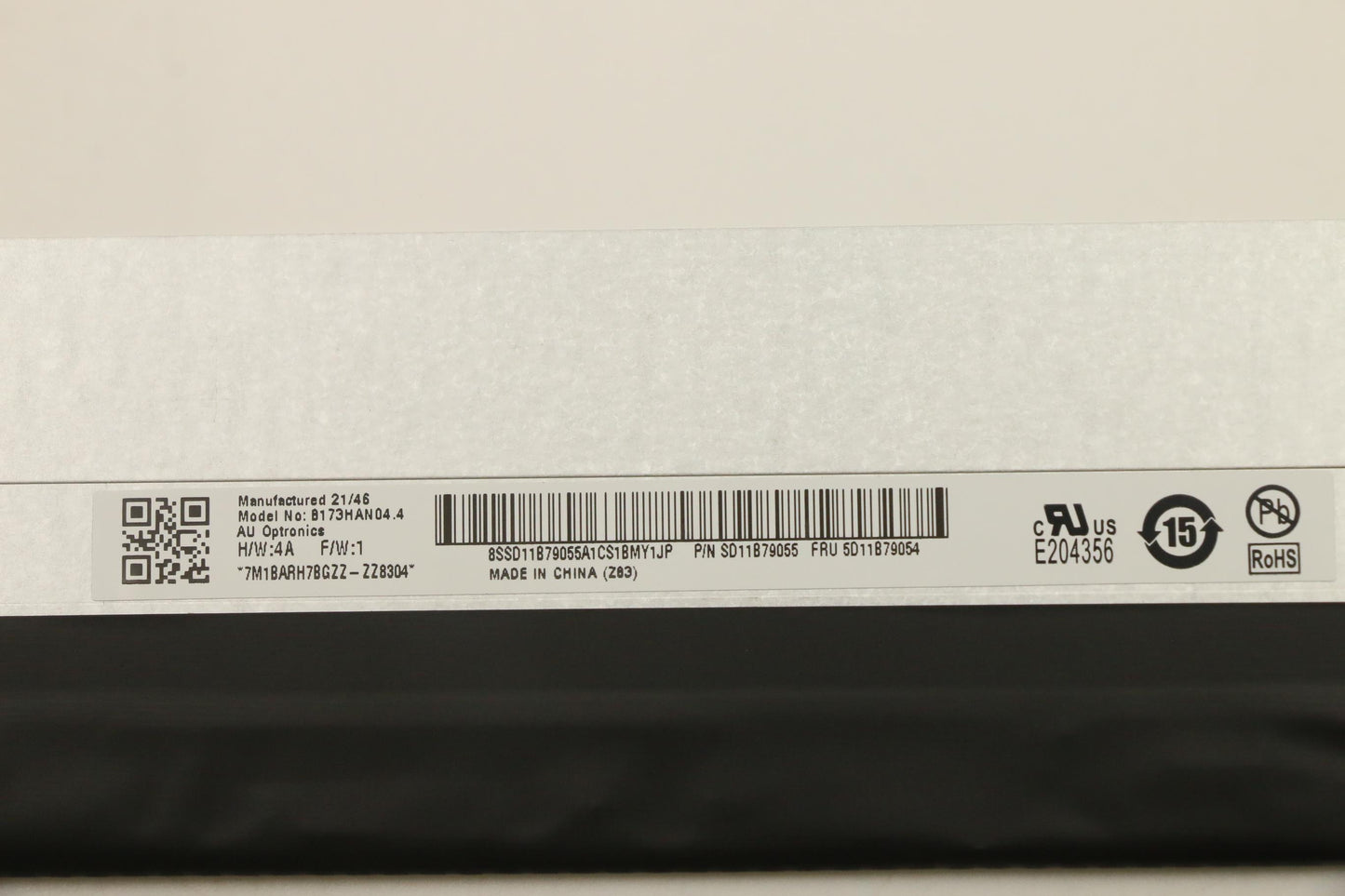 Lenovo DISPLAY, 17", UHD, Non-Touch, Anti-Glare, IPS, 300nit, 72% NTSC - 5D11B79054