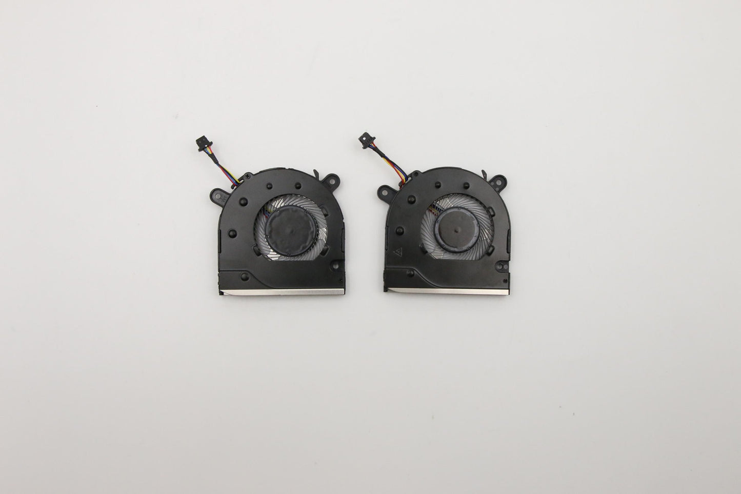 Lenovo System Fan - 5F10S13901