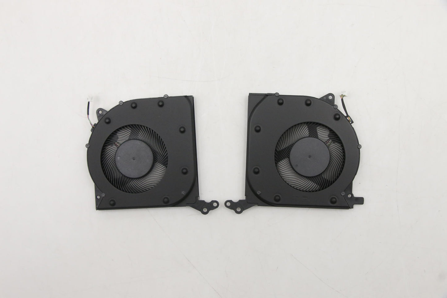 Lenovo System Fan 81Y6 FCN - 5F10S13917