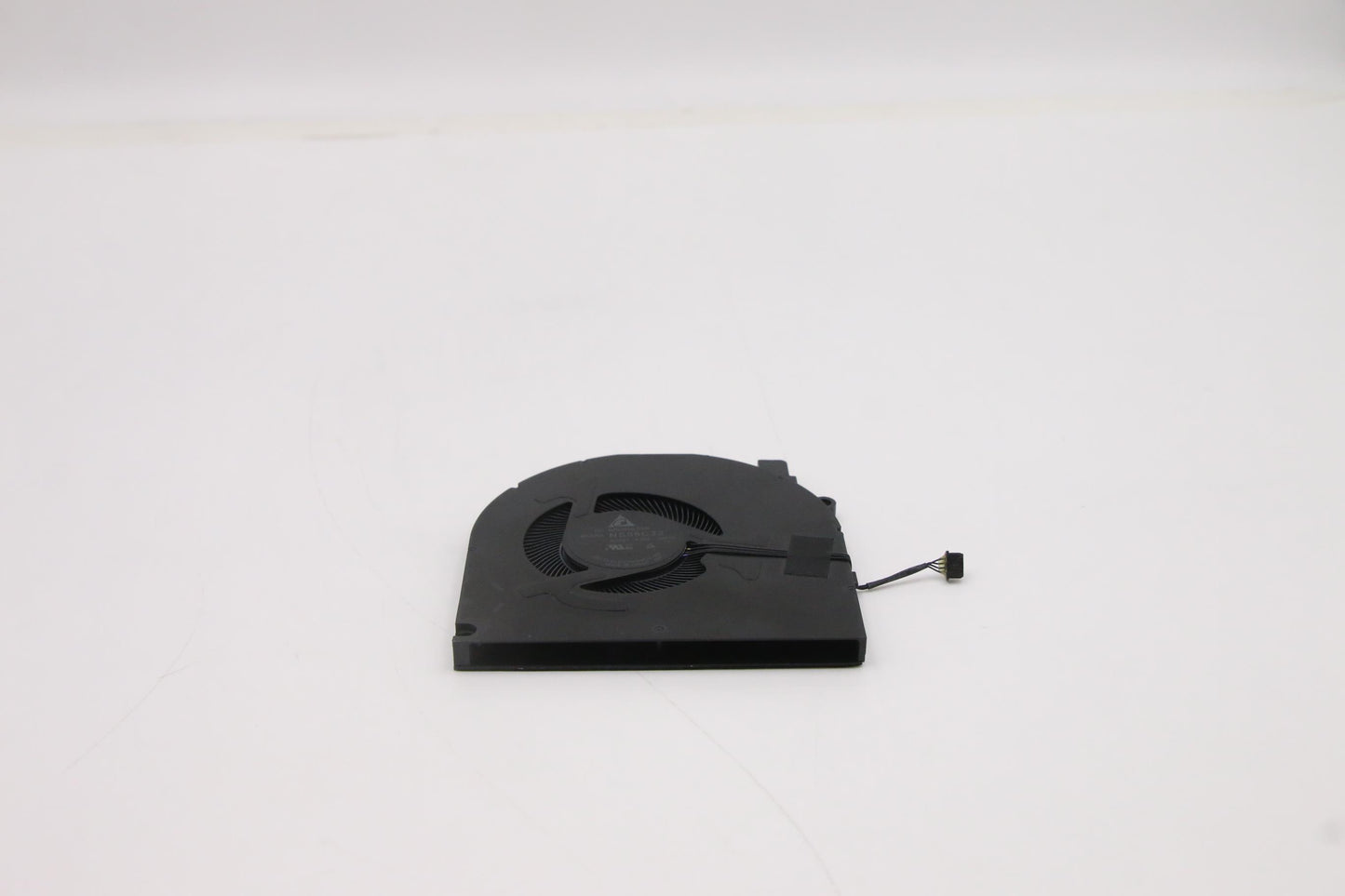 Lenovo Delta System Fan - 5F10S13929