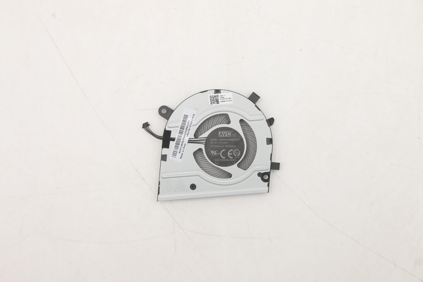 Lenovo Fan System Fan W 82E4 Avc - 5F10S13934