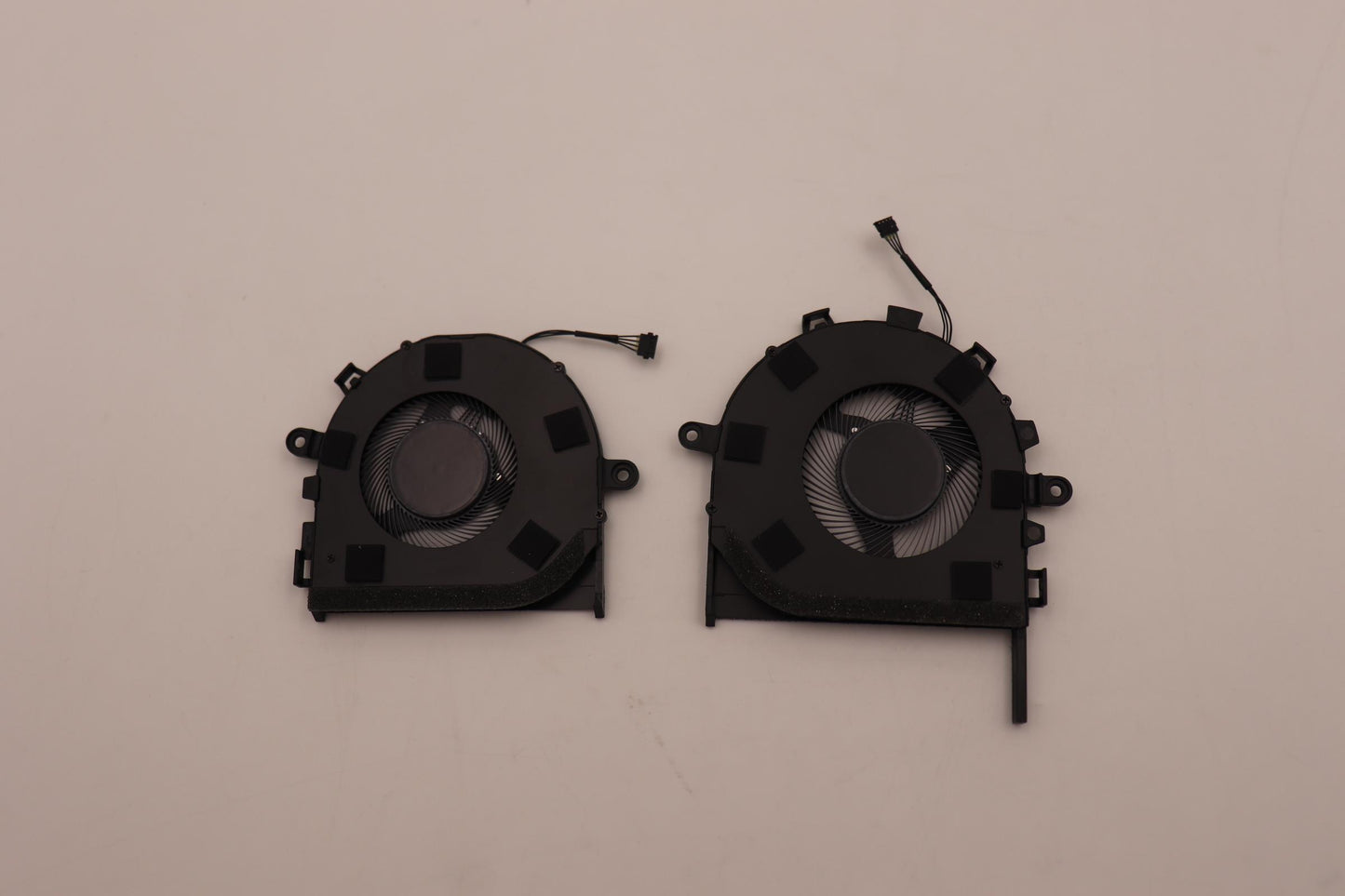 Lenovo Fan System Fan L 82T0 Delta - 5F10S14055