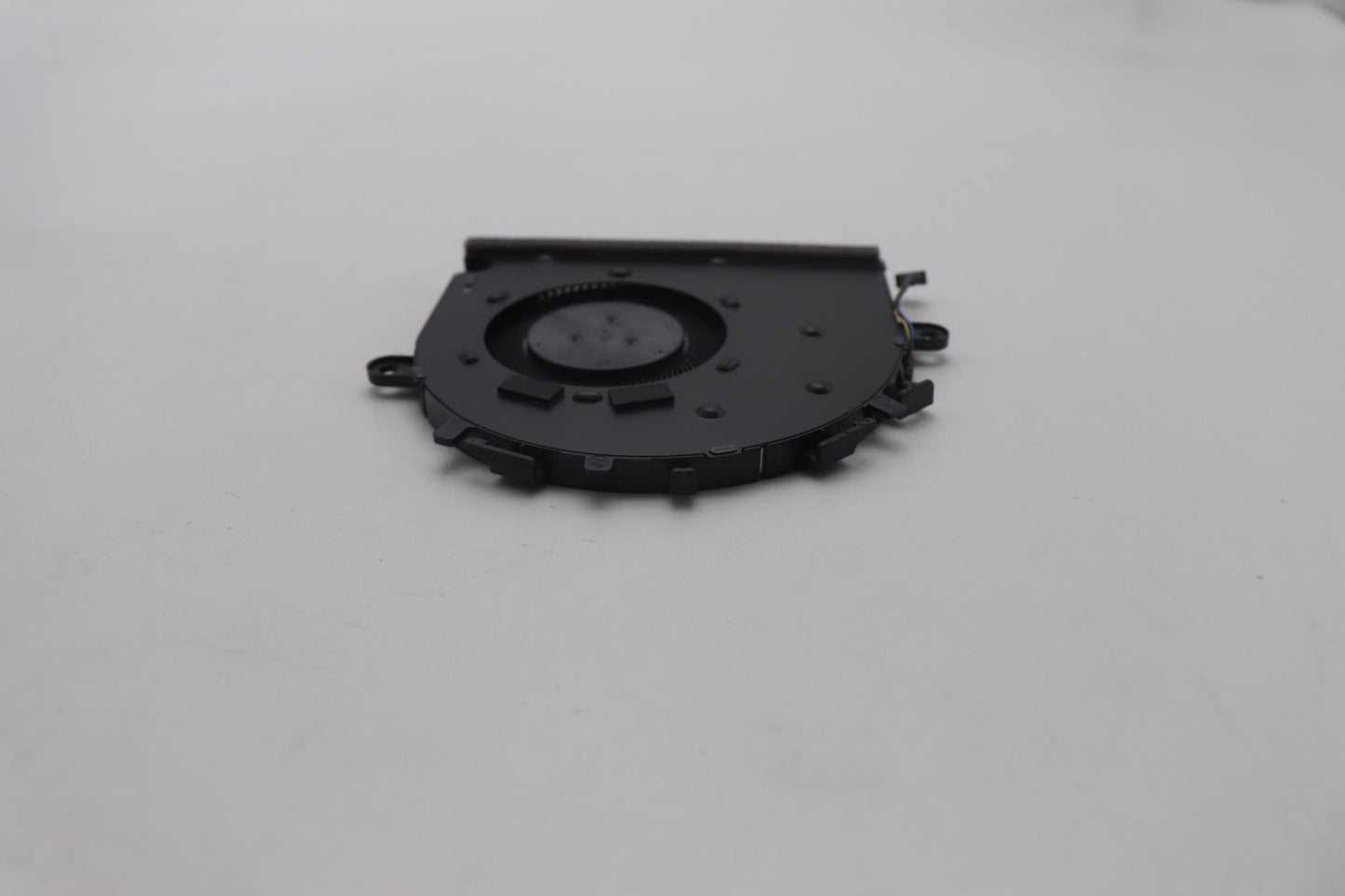 Lenovo Fan Fan L 82Yu Avc - 5F10S14075