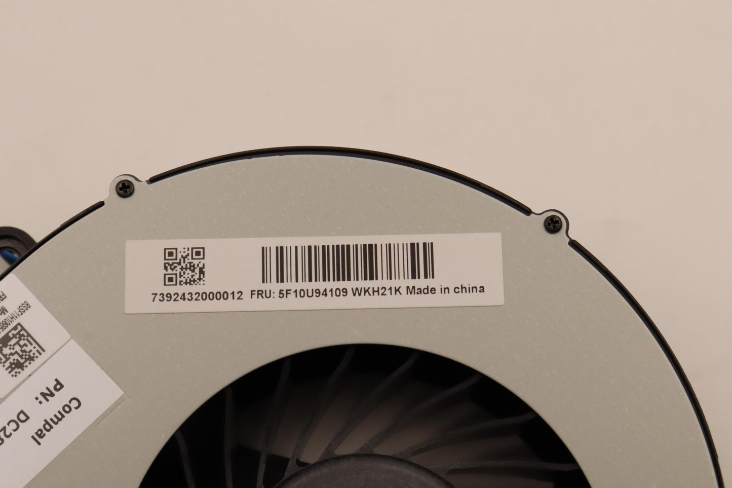 Lenovo Fan 11025 12V Blower Fan - 5F10U94109