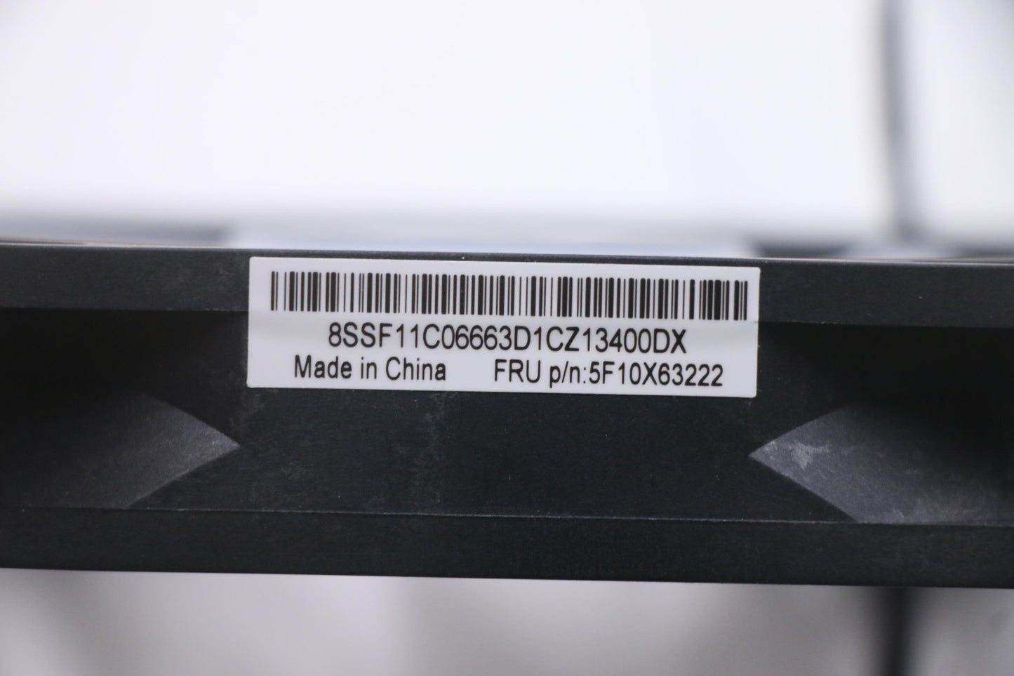Lenovo Fan 12025 Argb Fan 300400,Delt - 5F10X63222