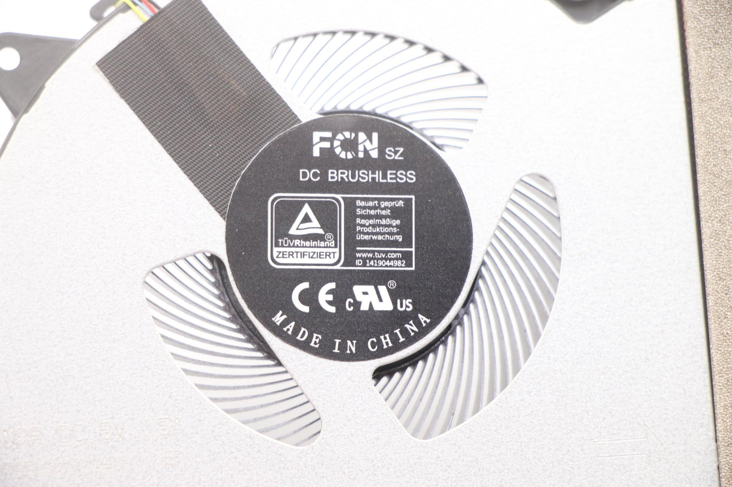Lenovo Heatsink Thermal Module L 82Jh - 5H40S20329