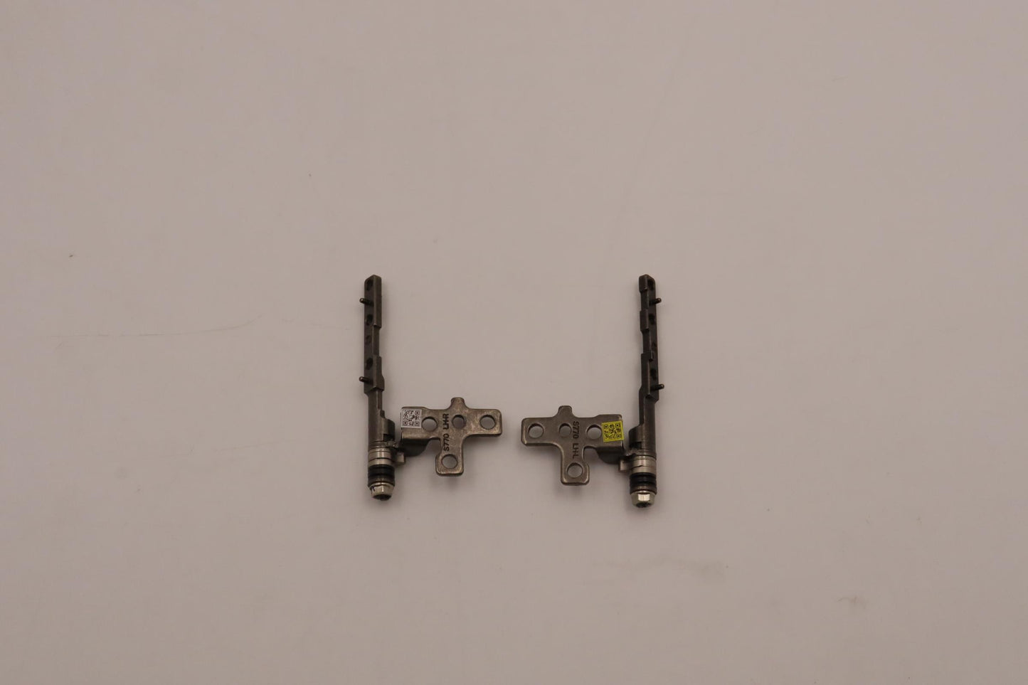 Lenovo Hinge Hinge L82Tk Lr - 5H50S29081