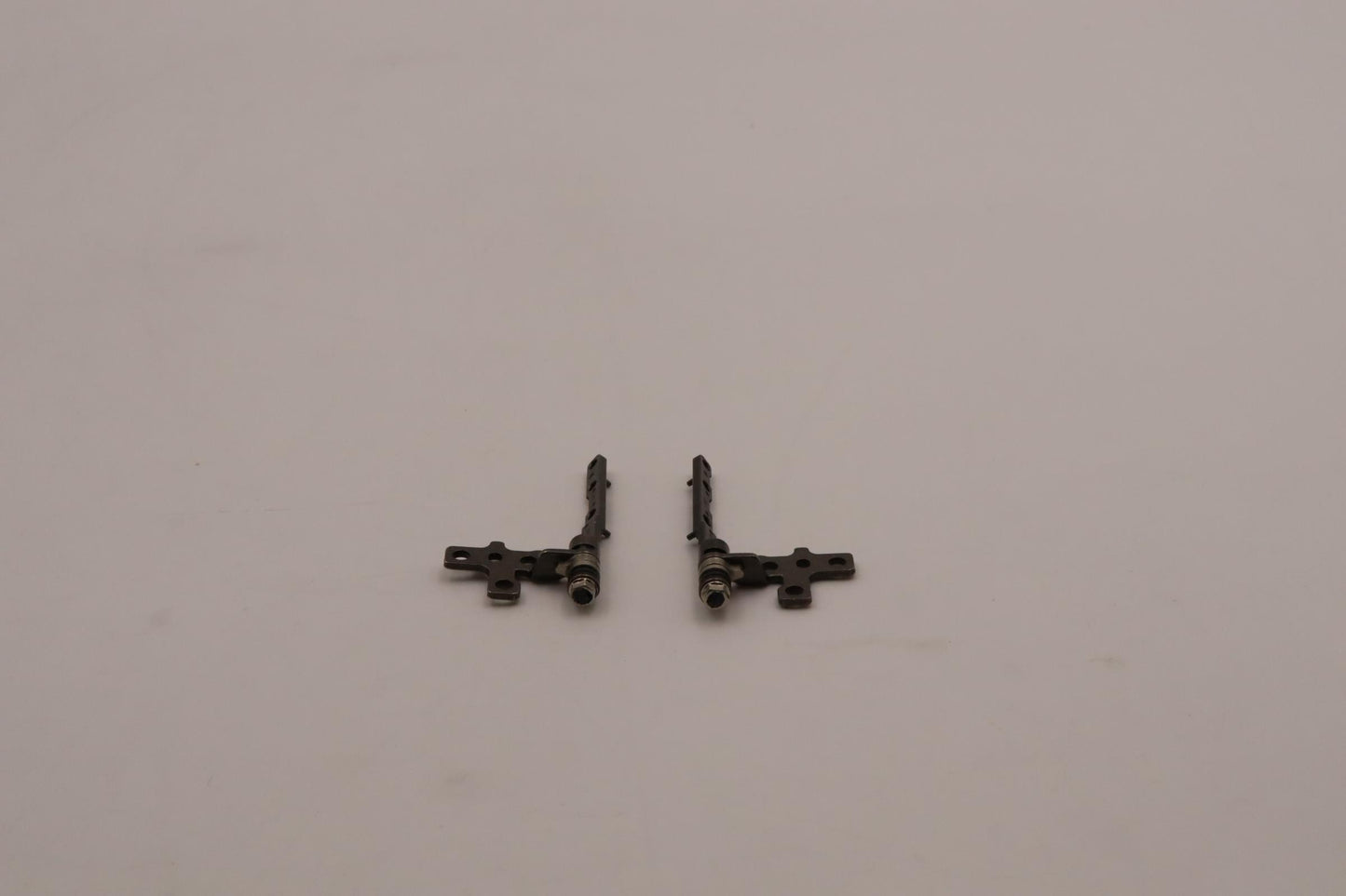 Lenovo Hinge Hinge L82Tk Lr - 5H50S29081