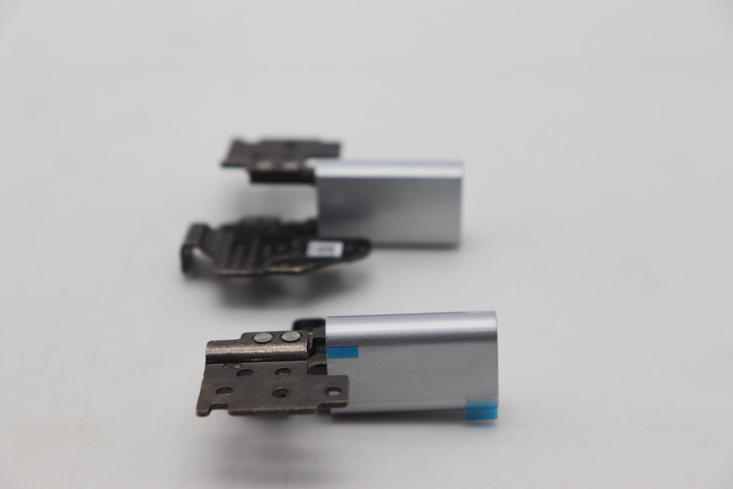 Lenovo Hinge Hinge L 82Xh Hinge(L+R) - 5H50S29110