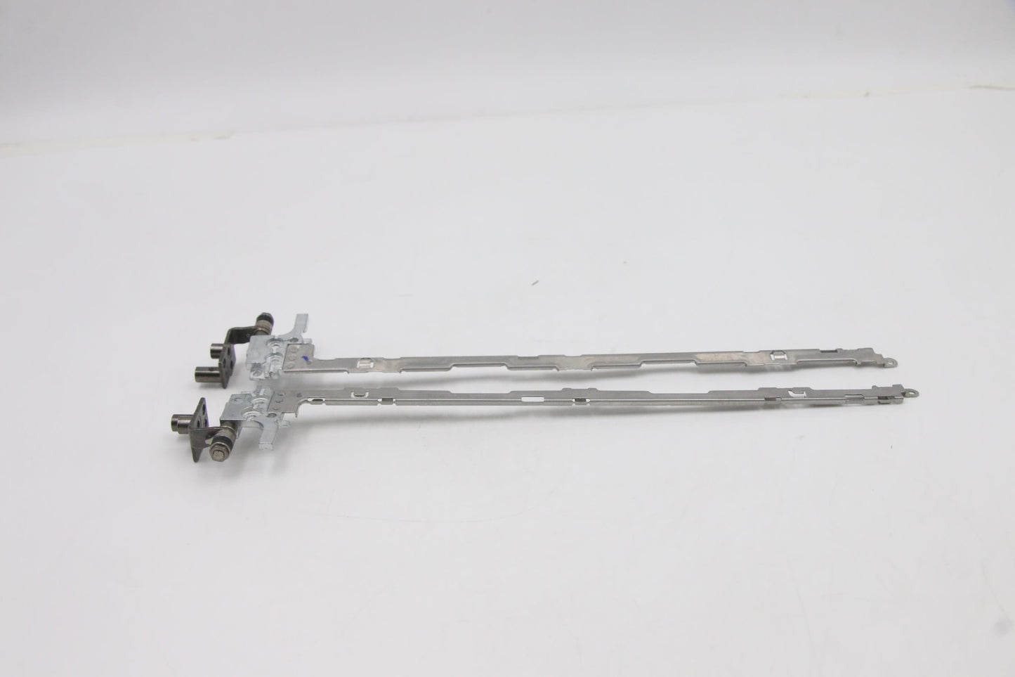 Lenovo Hinge Fru P15 Assy Me Kits Hin - 5H50W13754