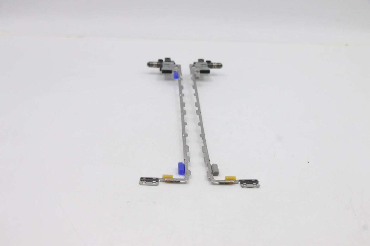 Lenovo Hinge Fru Hinge P17 Hinge Uhd - 5H50W13756