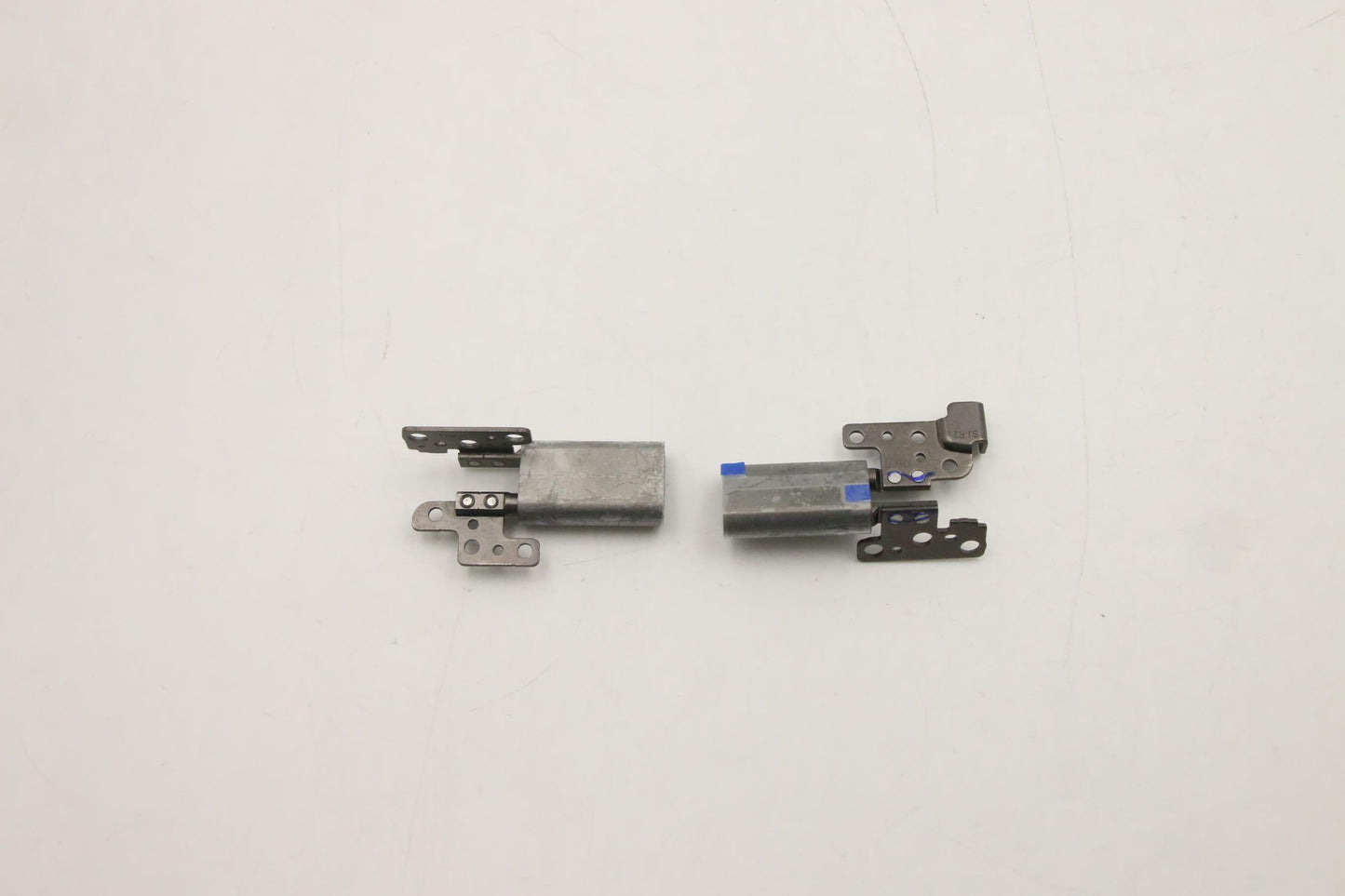 Lenovo Hinge Fru Hinge Hinge L+R - 5H50W13782