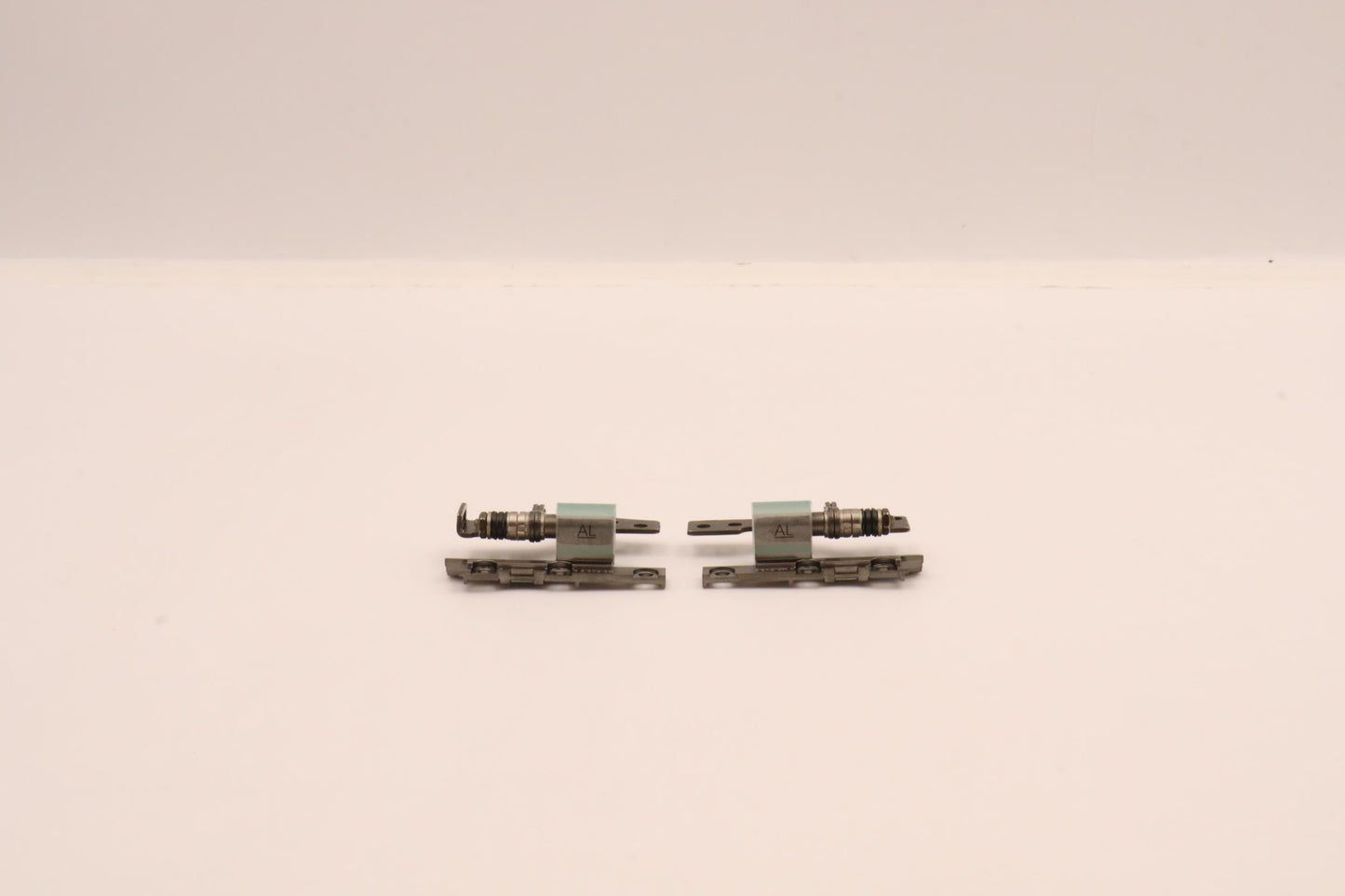 Lenovo Hinge Fru Accy Kits Hinge Voso - 5H50W13792
