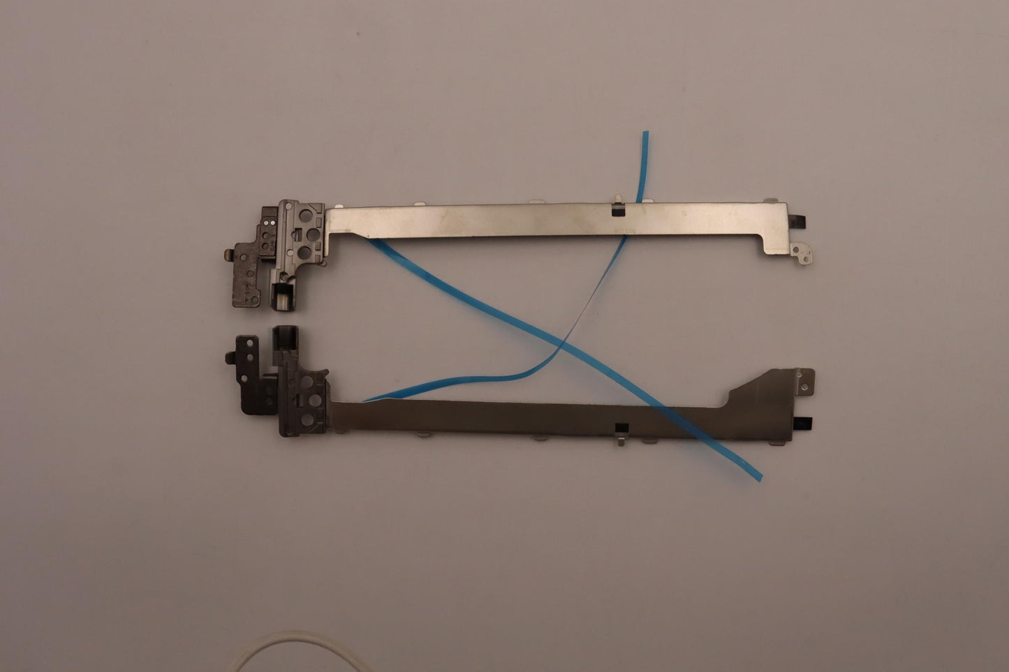 Lenovo Hinge Fru Assy Me Kits Uhd Hin - 5H50W13820