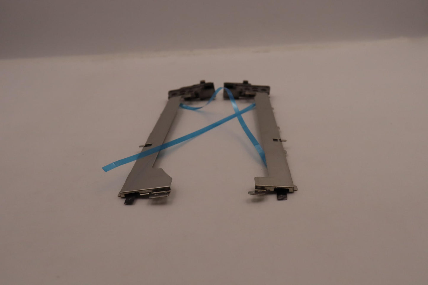 Lenovo Hinge Fru Assy Me Kits Uhd Hin - 5H50W13820