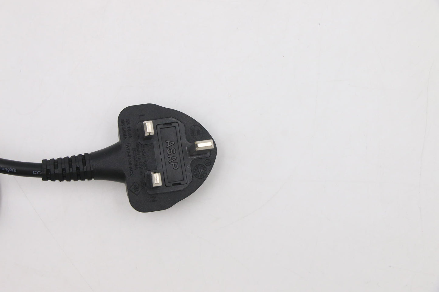 Lenovo 5L60Z54030 Lenovo Power Cord,Uk,1.8M,3P