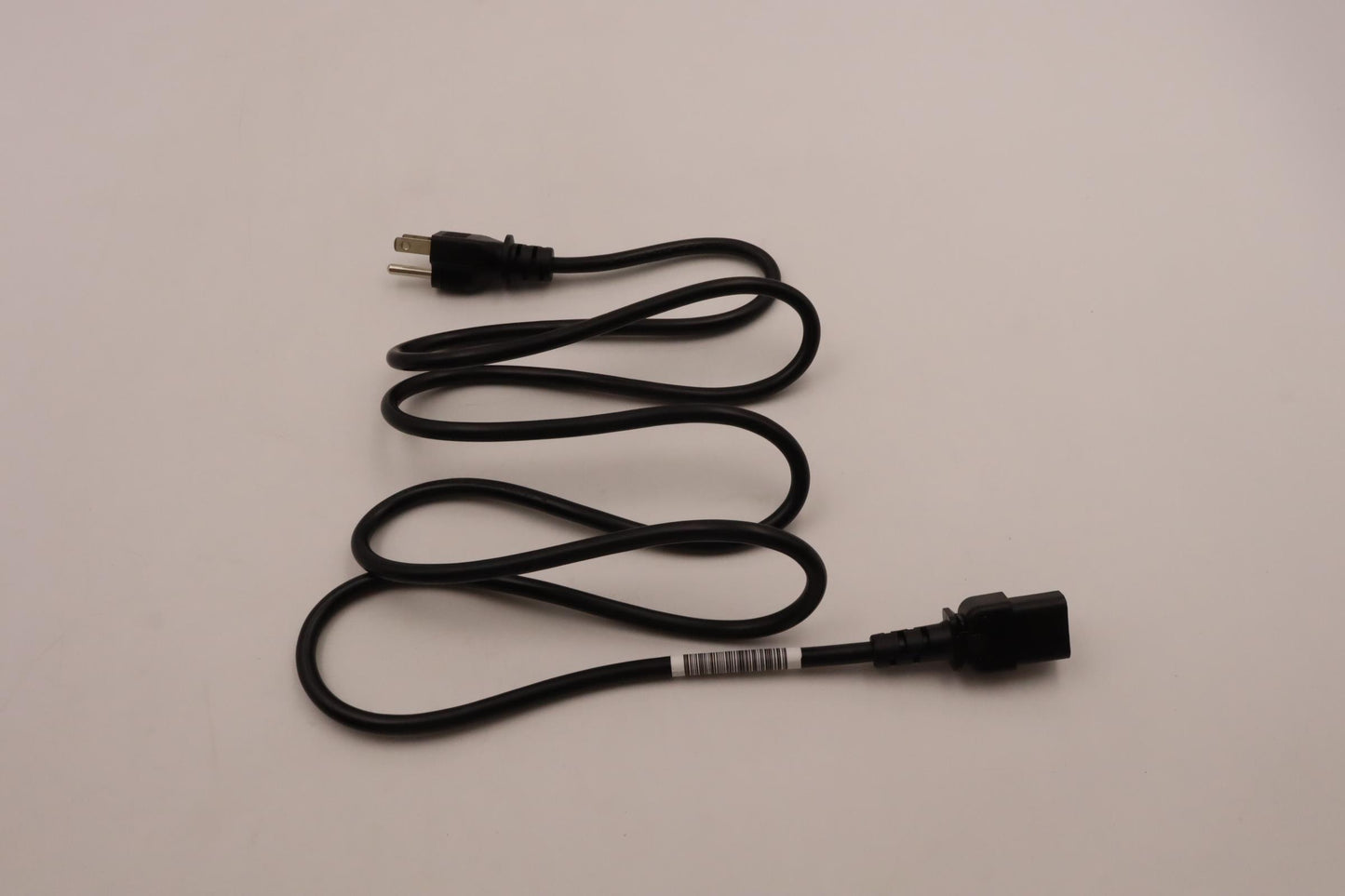 Lenovo Linecord 3P,Twn,1.8M,Anti-Tr,N - 5L61E89787