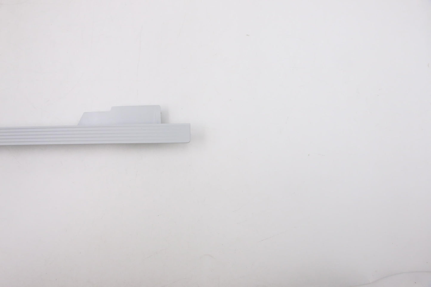 Lenovo Front Bezel White Jbl - 5M10U49690