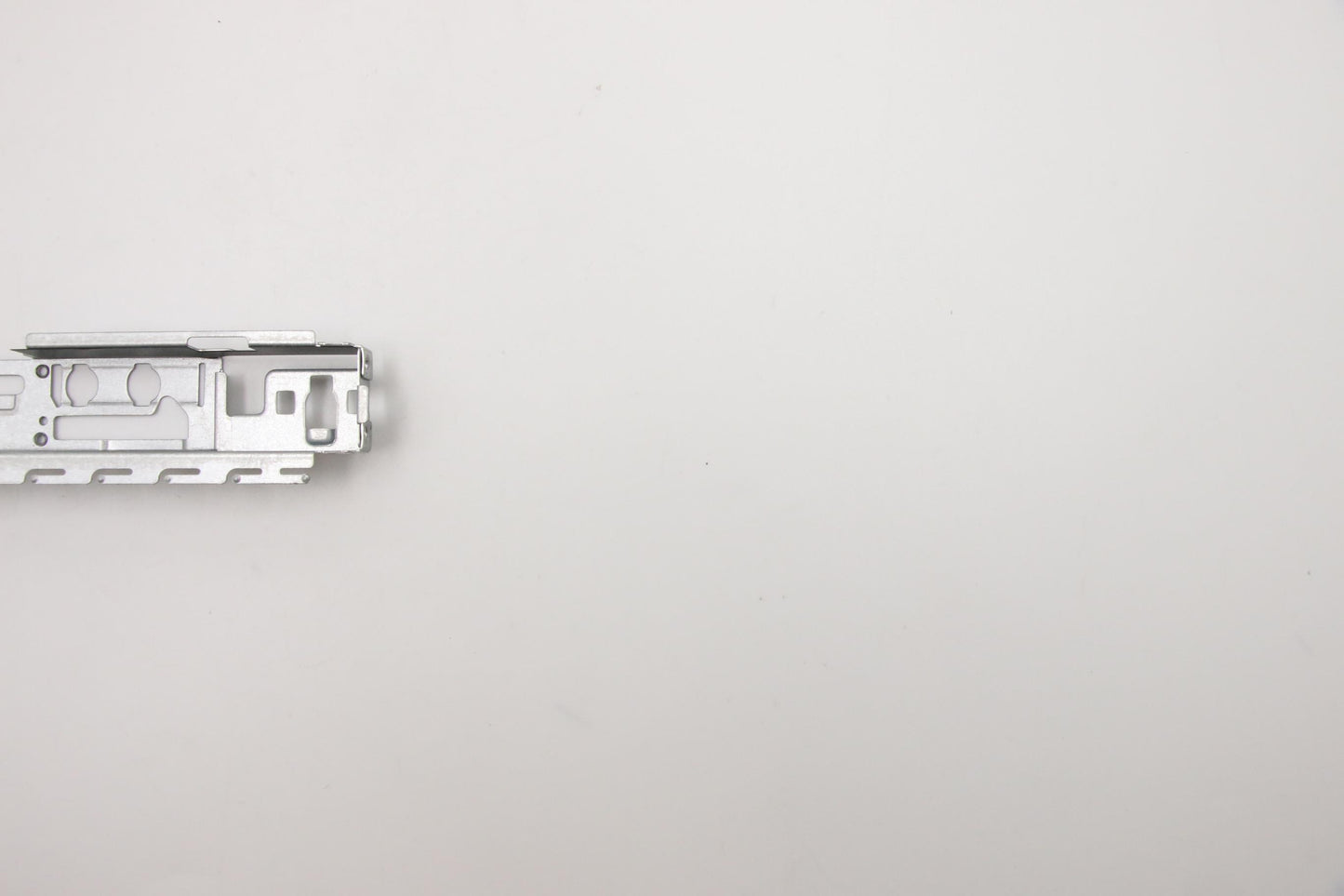 Lenovo 334Ata Front I O Brk Asm - 5M10U49716