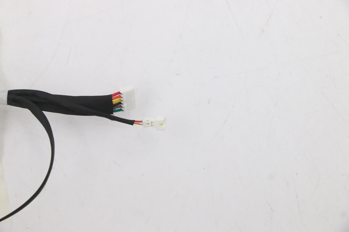 Lenovo Stand Wo Wc Cable Gt 24 Ww - 5M10U49766