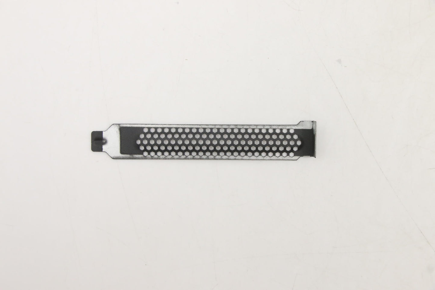 Lenovo Mech_Asm Pci Slot Cover Assyt7 - 5M10U50297