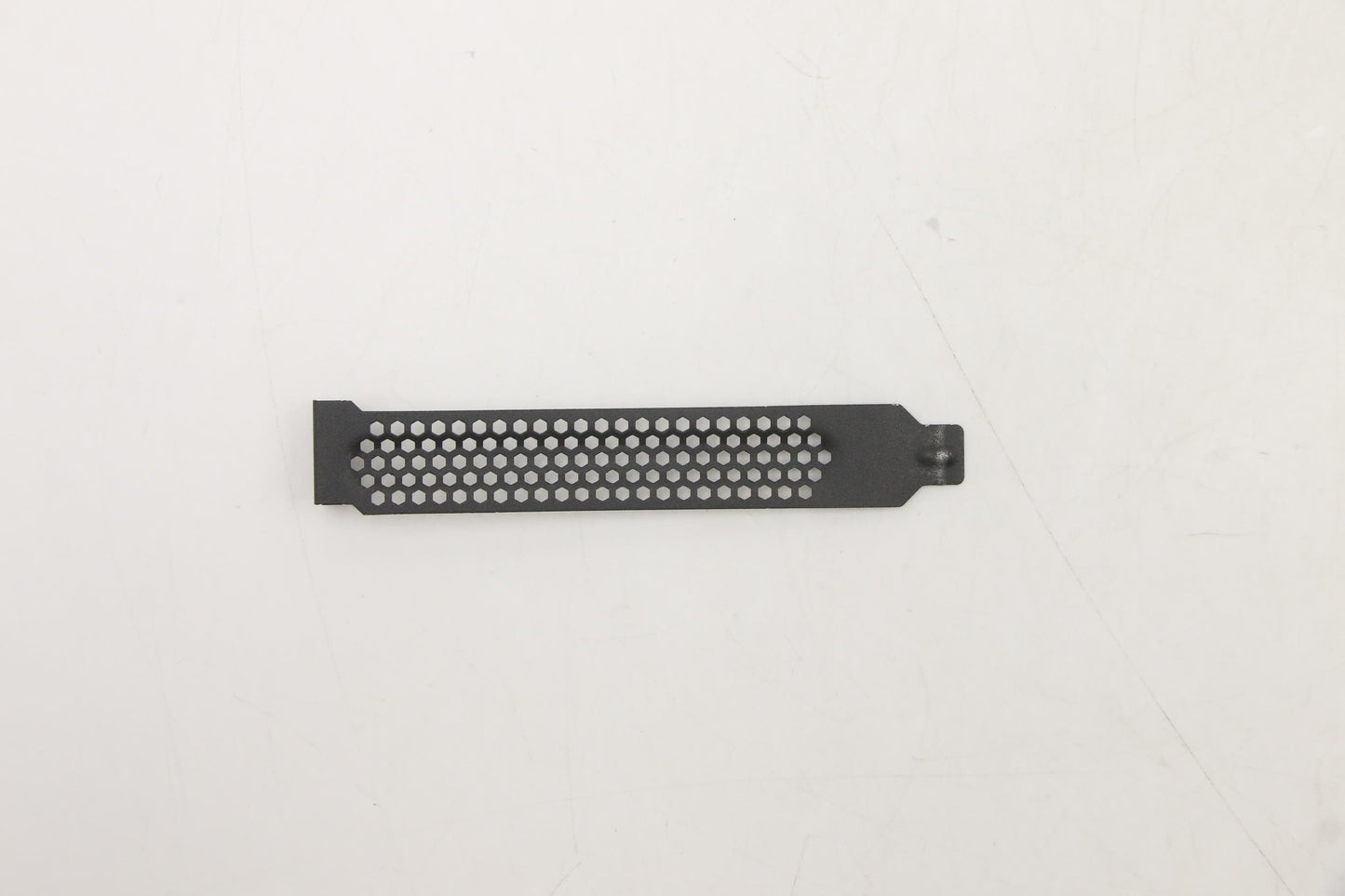 Lenovo Mech_Asm Pci Slot Cover Assyt7 - 5M10U50297