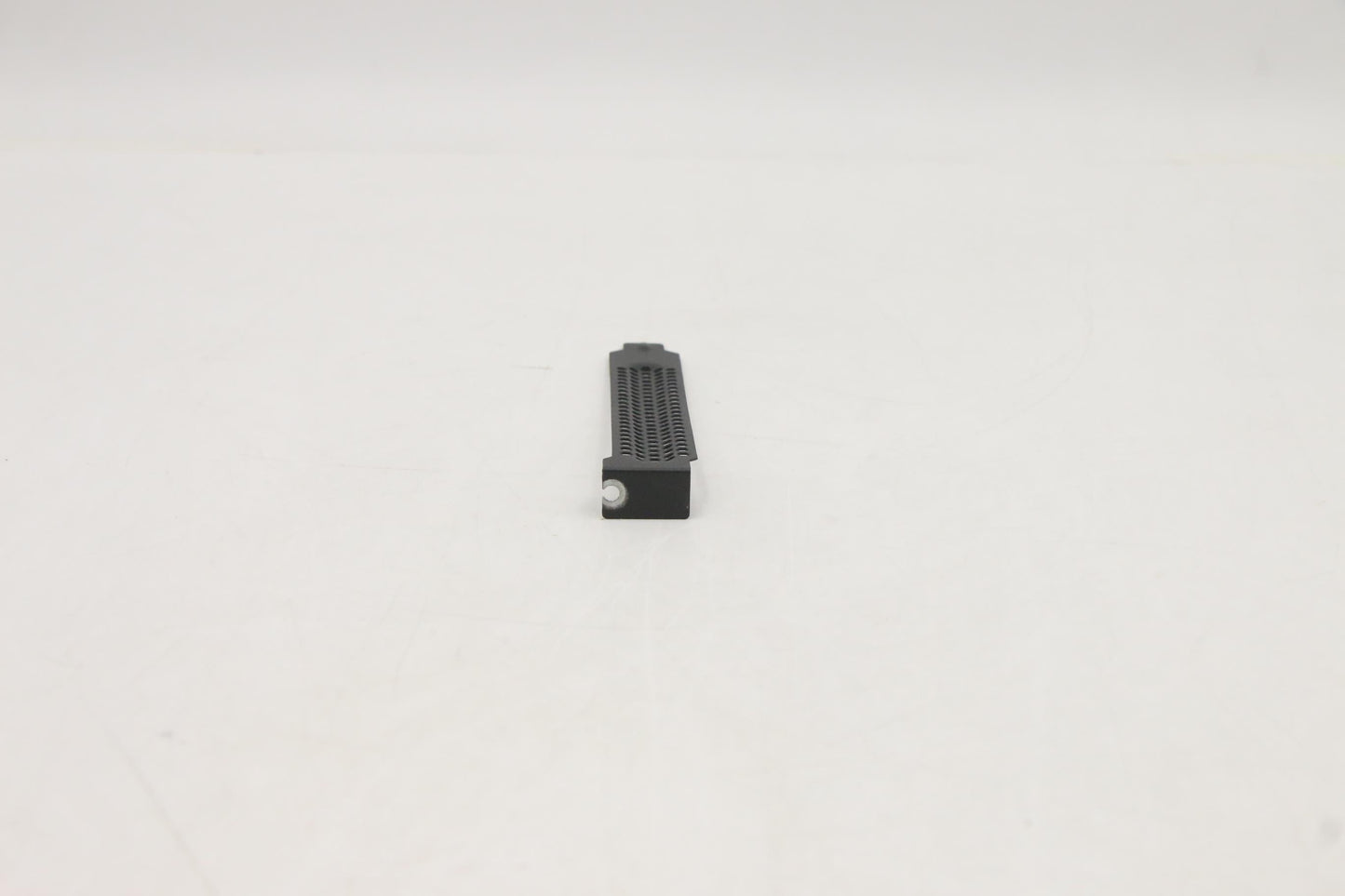 Lenovo Mech_Asm Pci Slot Cover Assyt7 - 5M10U50297