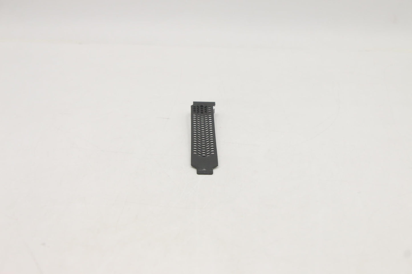 Lenovo Mech_Asm Pci Slot Cover Assyt7 - 5M10U50297