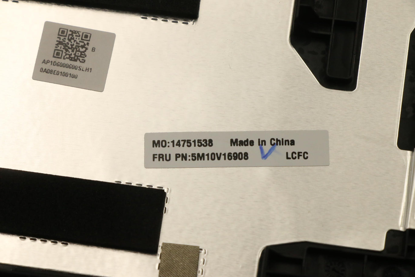 Lenovo Fe5A0 Log Up Assy Bl Kb Bl Uk - 5M10V16908