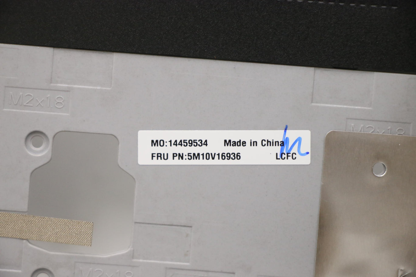 Lenovo Fe5A0 Log Up Assy Nbl Kb Sl Uk - 5M10V16936