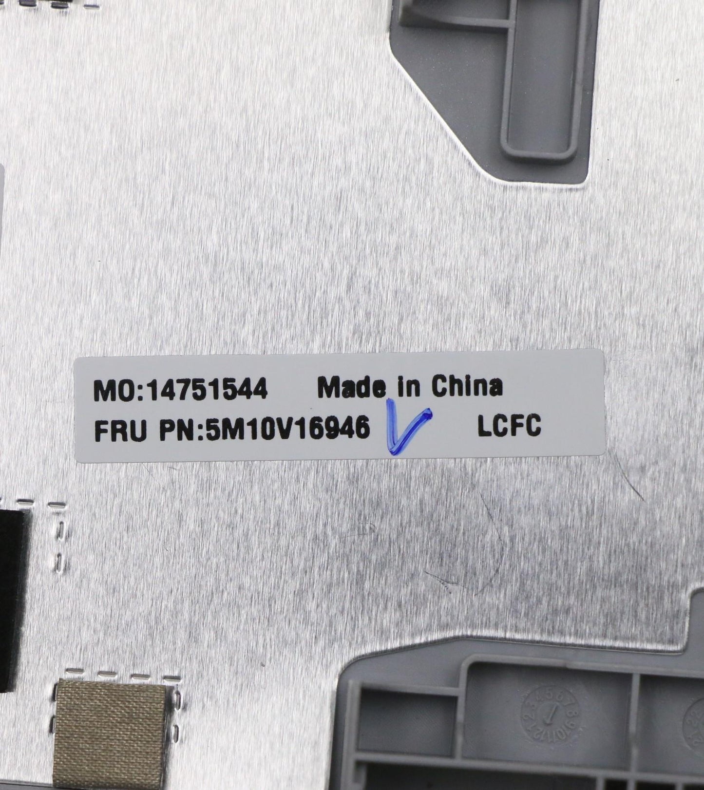 Lenovo Fe5A0 Log Up Assy Nbl Kb Sl Uk - 5M10V16946