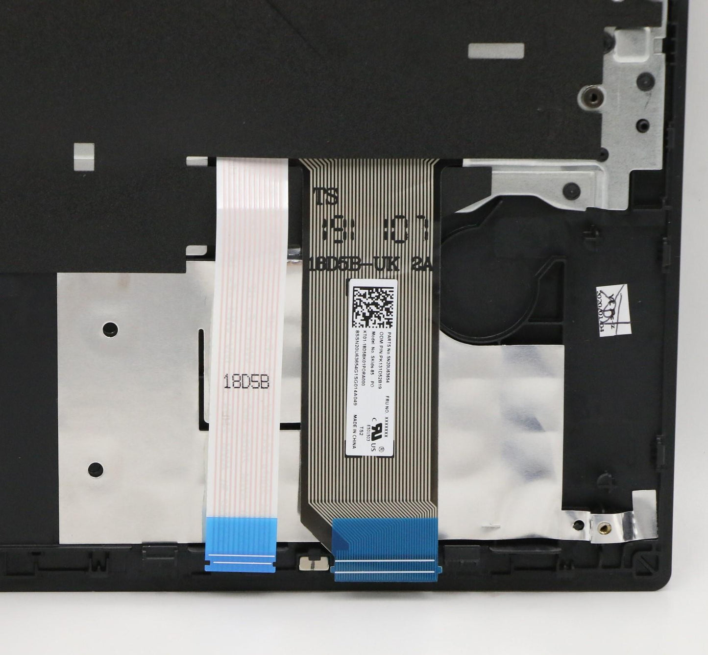Lenovo Bl Kb W C Cover Asm Por Blk Uk - 5M10V17052