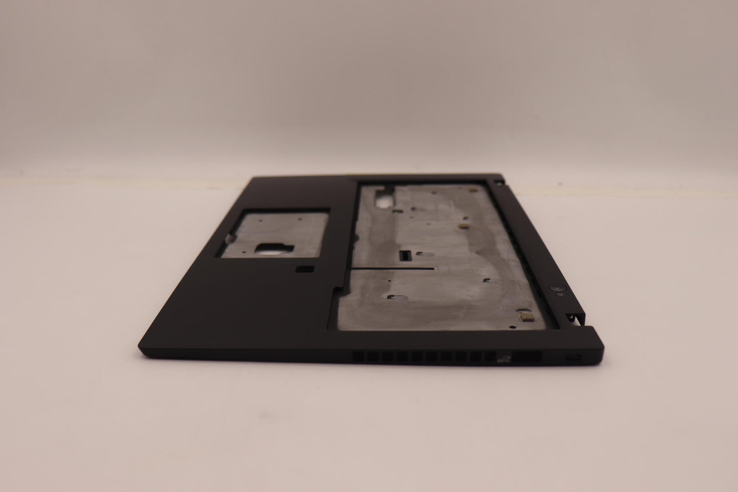 Lenovo Mech Asm C-Cover Blk Fpr W O L - 5M10V75635