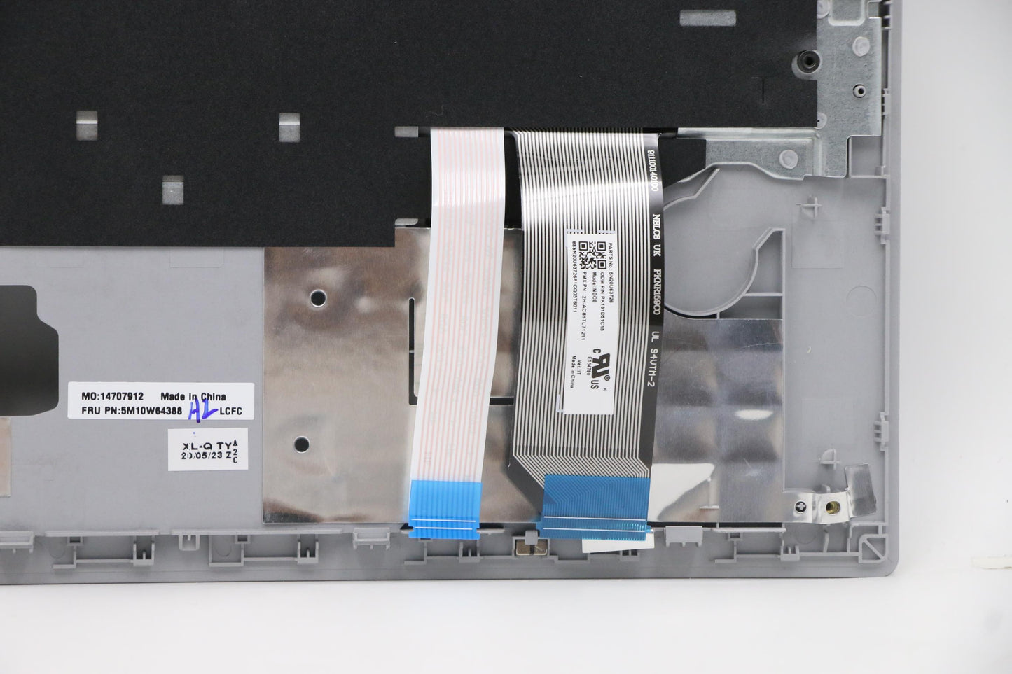 Lenovo Nbl Kb W C Cover Asm Ita Slv U - 5M10W64388