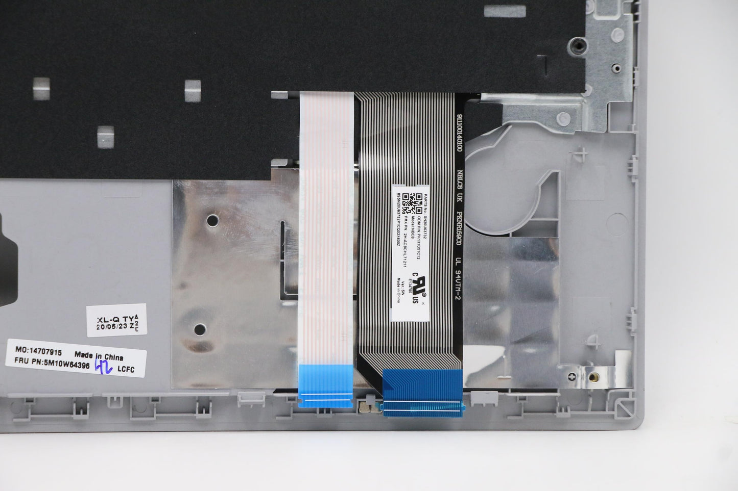 Lenovo Nbl Kb W C Cover Asm Sws Slv U - 5M10W64396