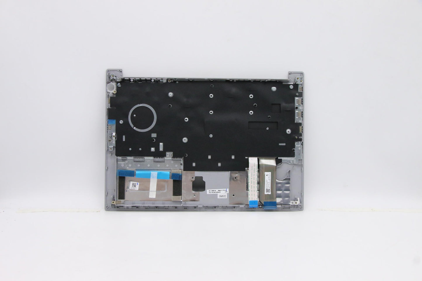Lenovo Bl Kb W C Cover Asm Nor Slv Uk - 5M10W64423