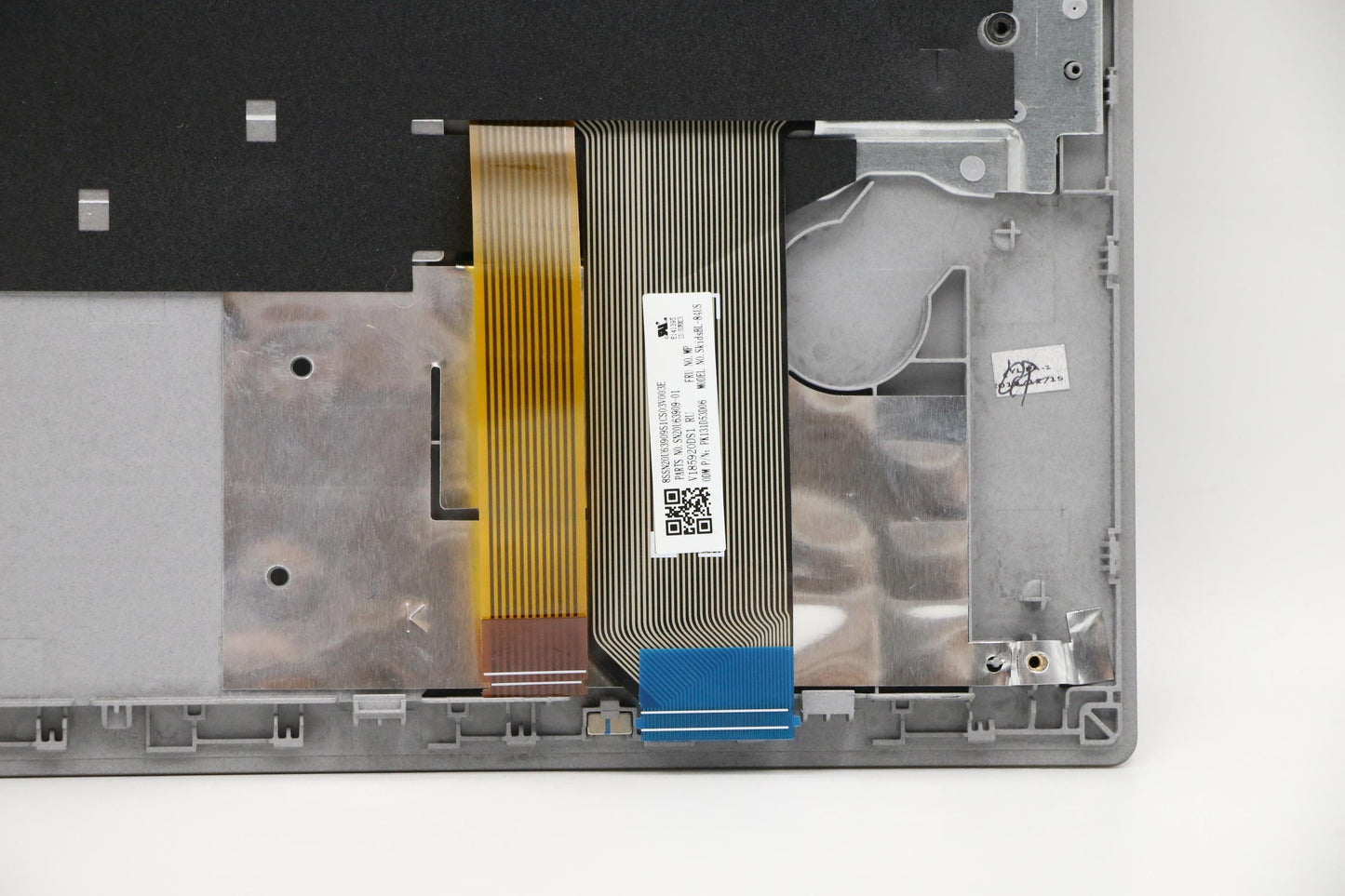 Lenovo Bl Kb W C Cover Asm Rus Slv Us - 5M10W64425