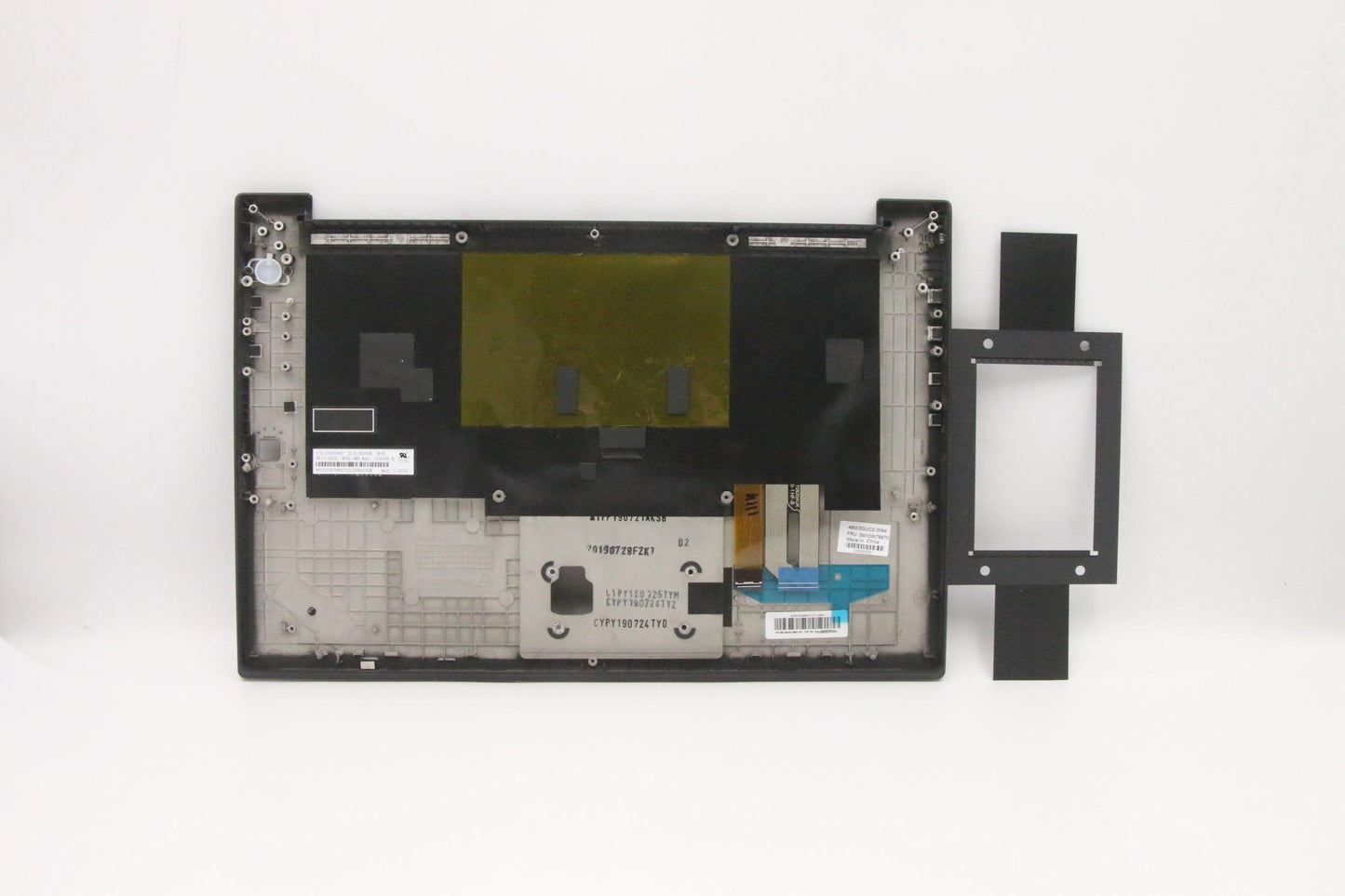 Lenovo Assembly Ucase W Kb Bel Srx Lp - 5M10W78870