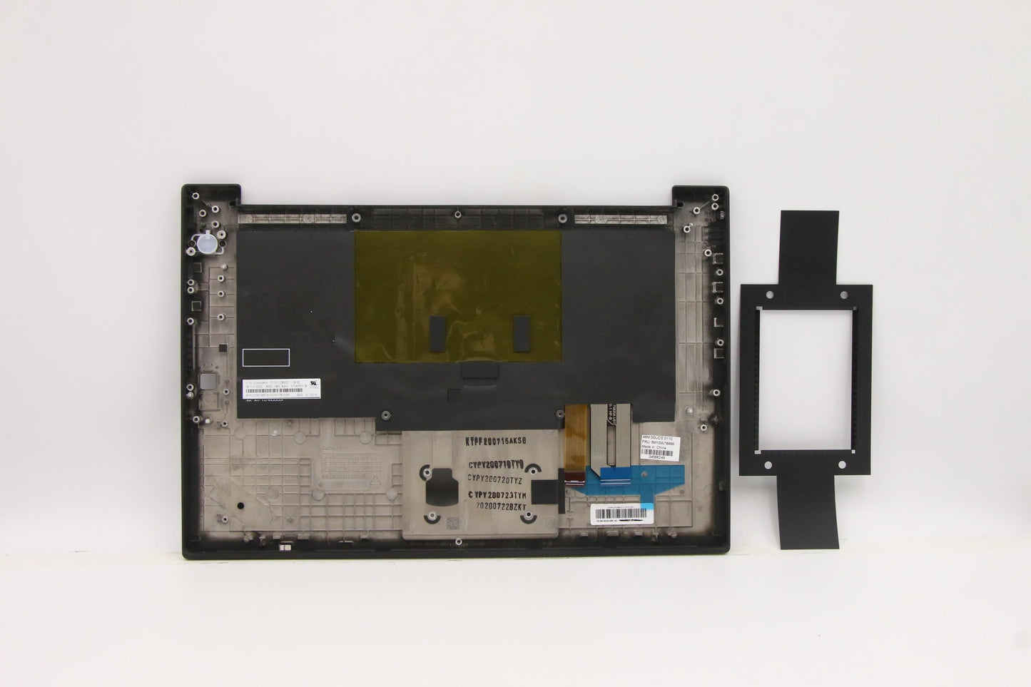 Lenovo Assembly Ucase W Kb Hbw Srx Lp - 5M10W78886