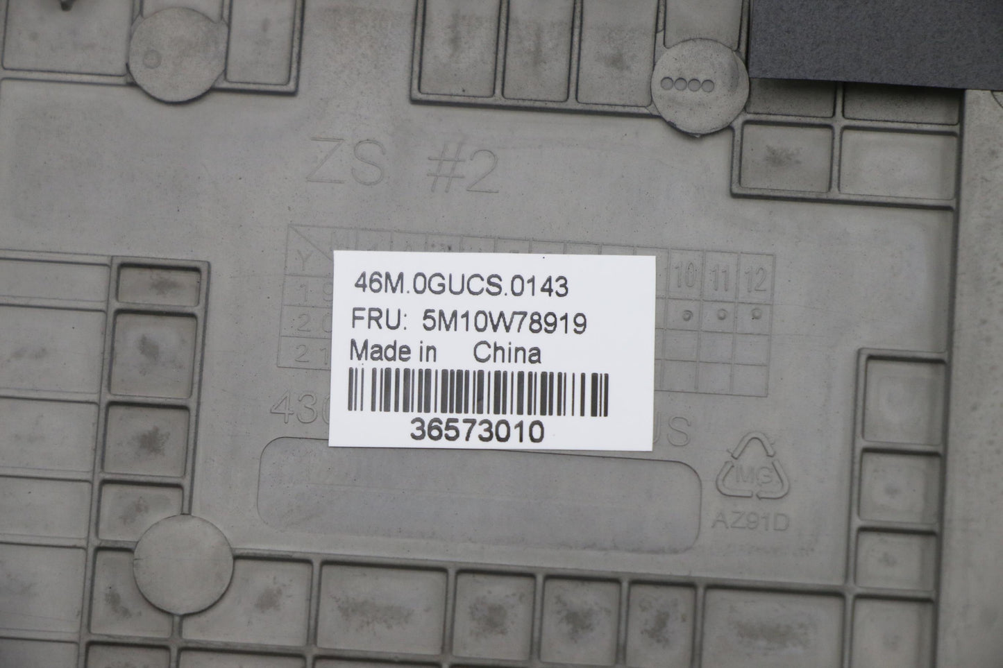 Lenovo Assembly Ucase W Kb Ind Eng Lt - 5M10W78919