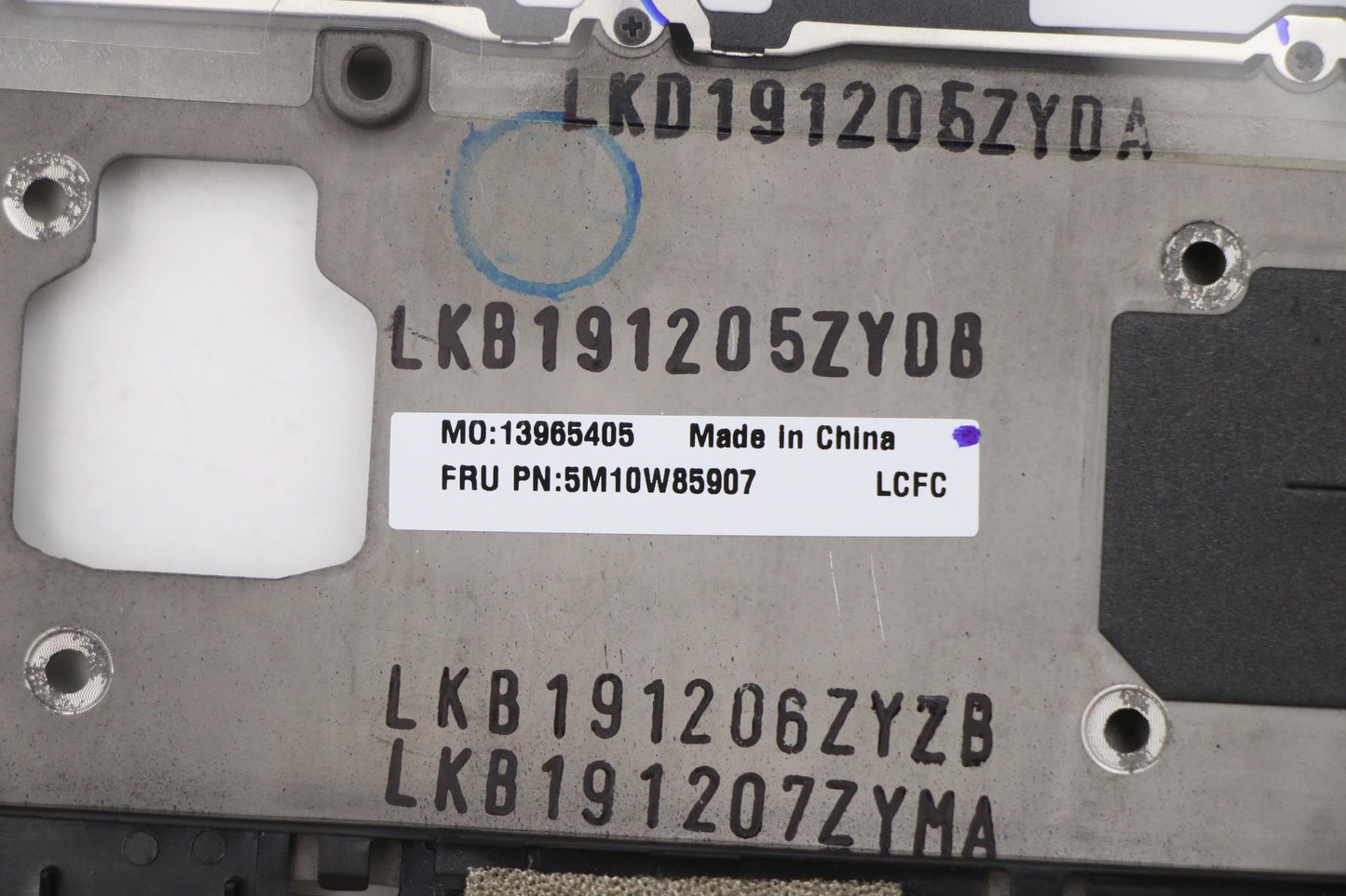 Lenovo Log Up Assy Kb Tur Wl Db Chy - 5M10W85907