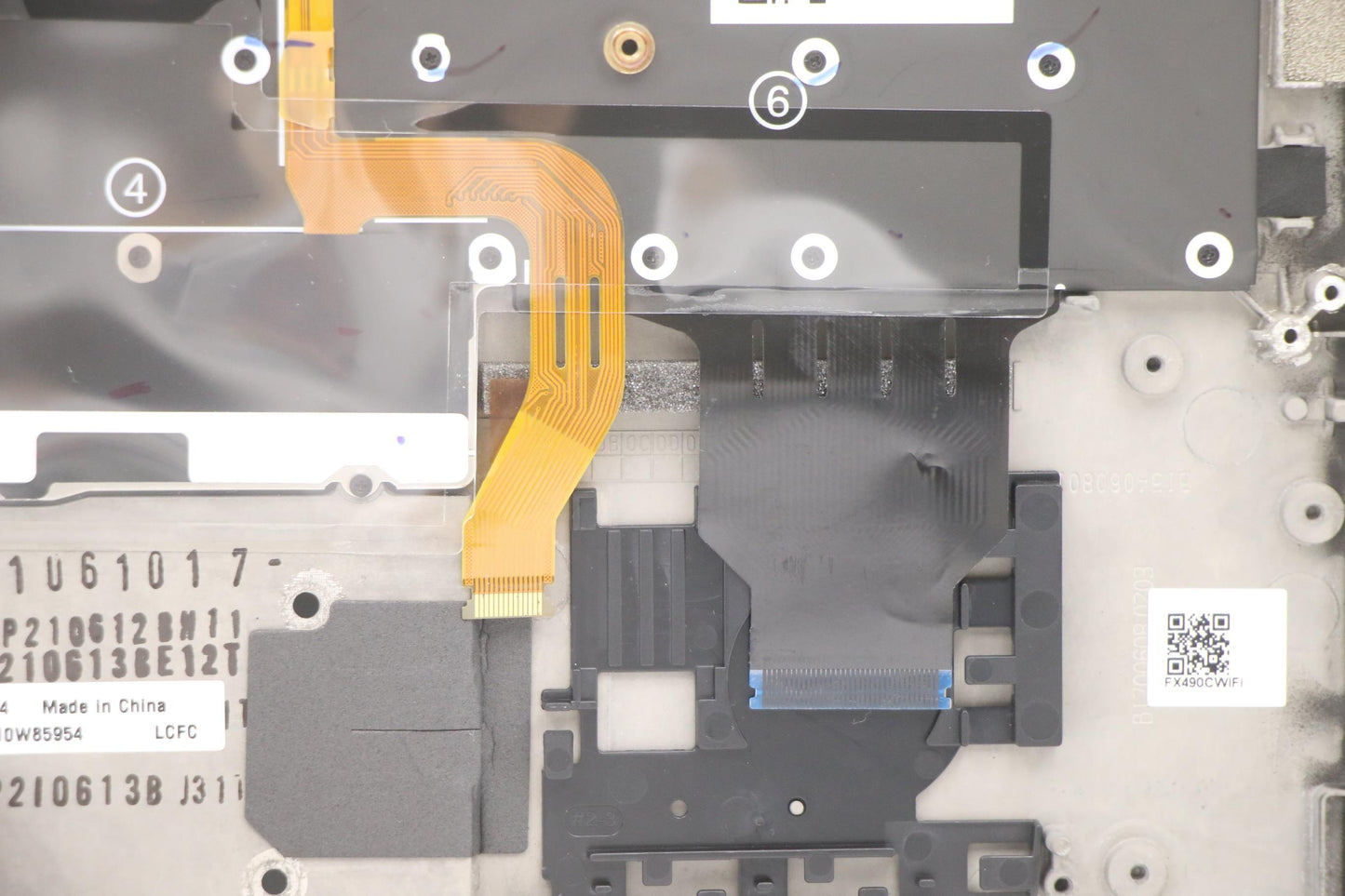 Lenovo Log Up Assy Kb Eng Wl Db Tra - 5M10W85954