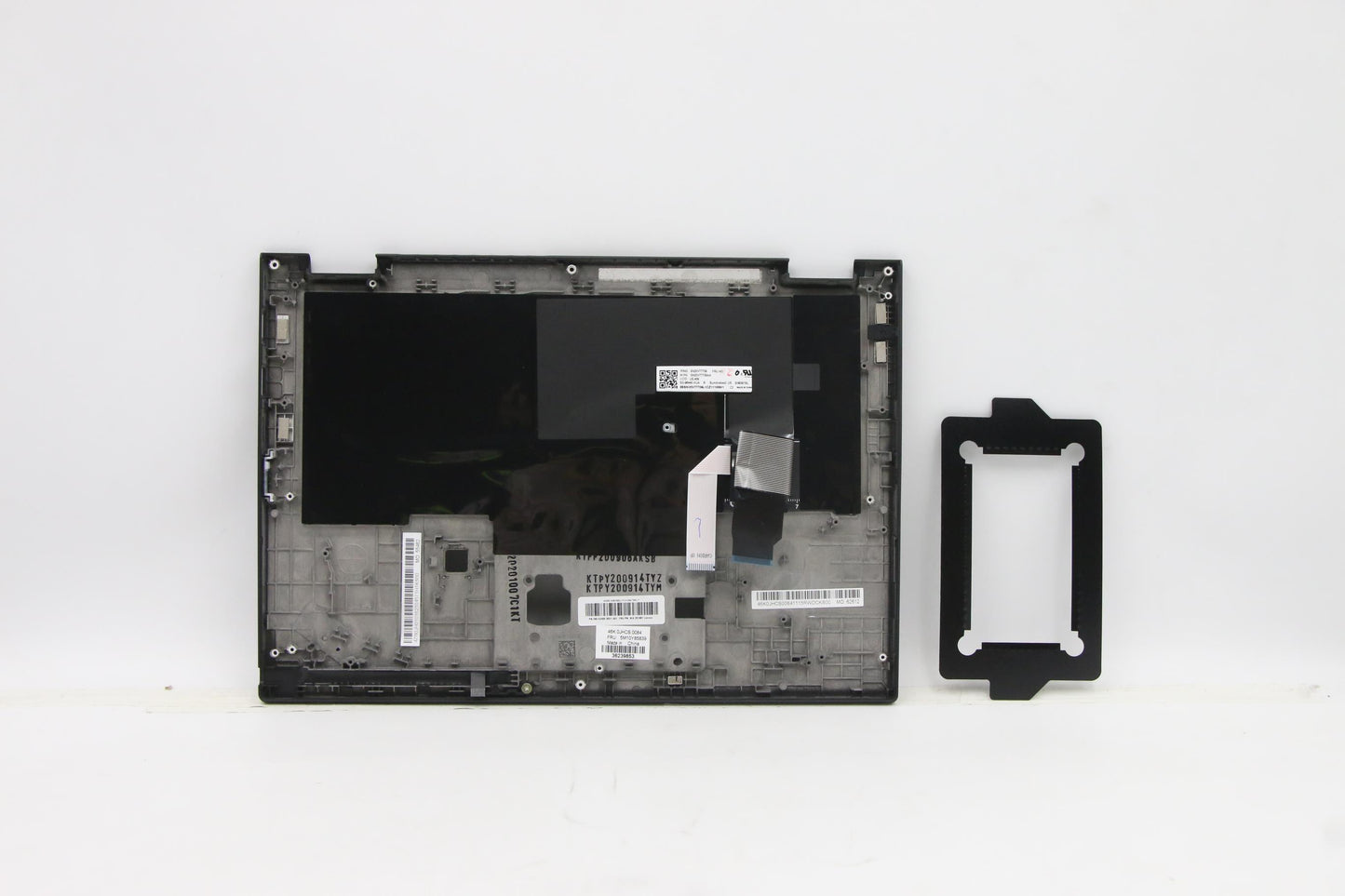 Lenovo Mech_Asm Noww C-Cvr+Eng Kb Asm - 5M10Y85839